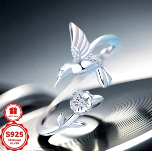 Elegant 925 Sterling Silver Hummingbird Ring - Picture 1 of 5